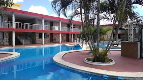 Hotel Posada Maya Merida Bagian luar foto